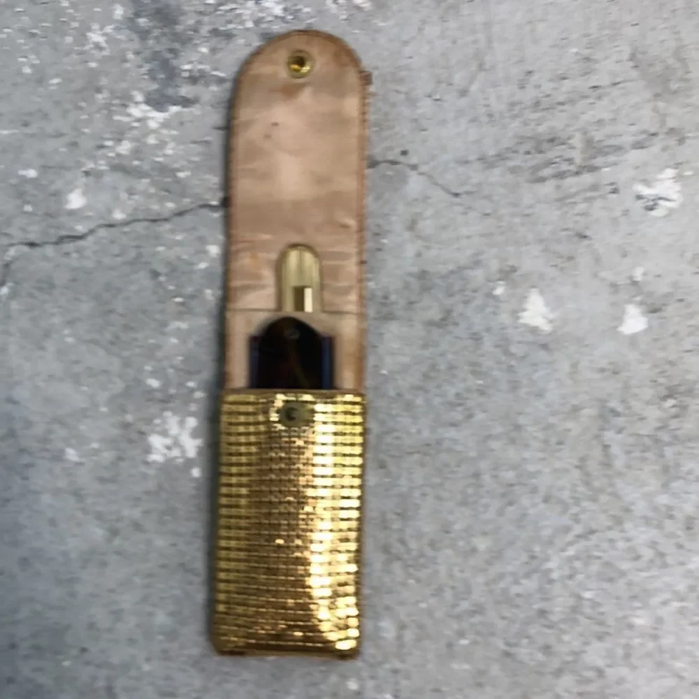 N/A gold match